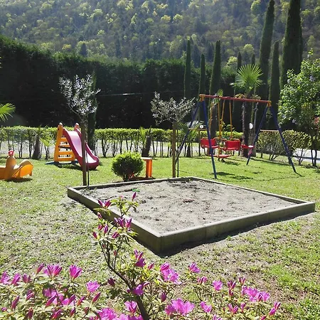 Banana Апарт-отель Каннобио