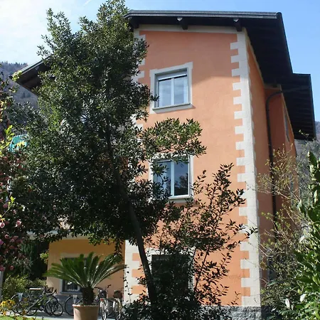 Banana Aparthotel