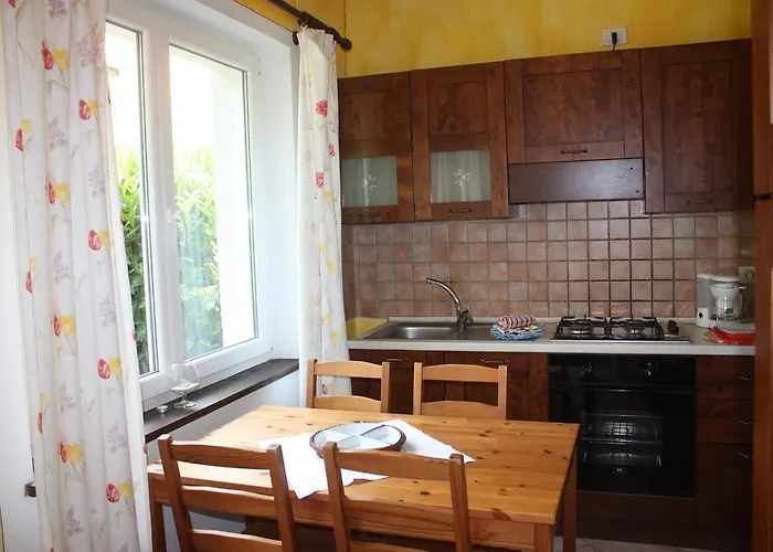 Banana Hotel apartamentowy Cannobio