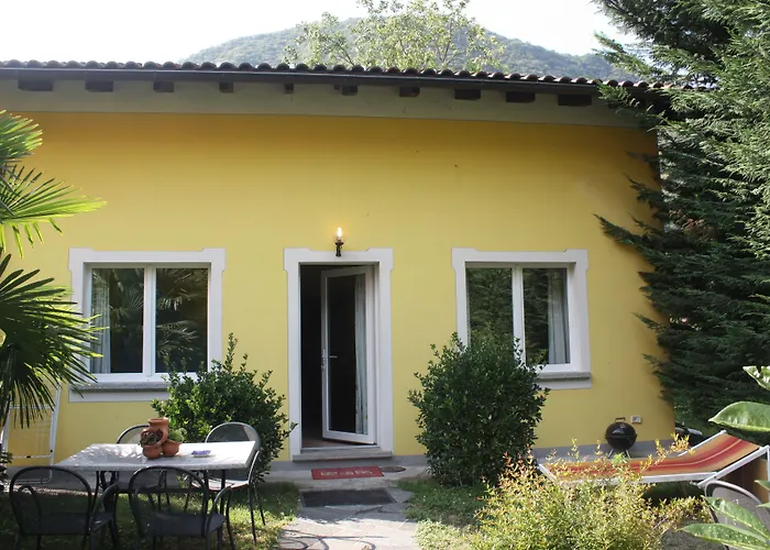 Апарт-отель Banana Каннобио