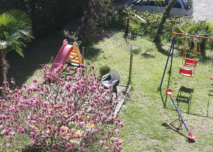 아파트호텔 Banana 카노비오