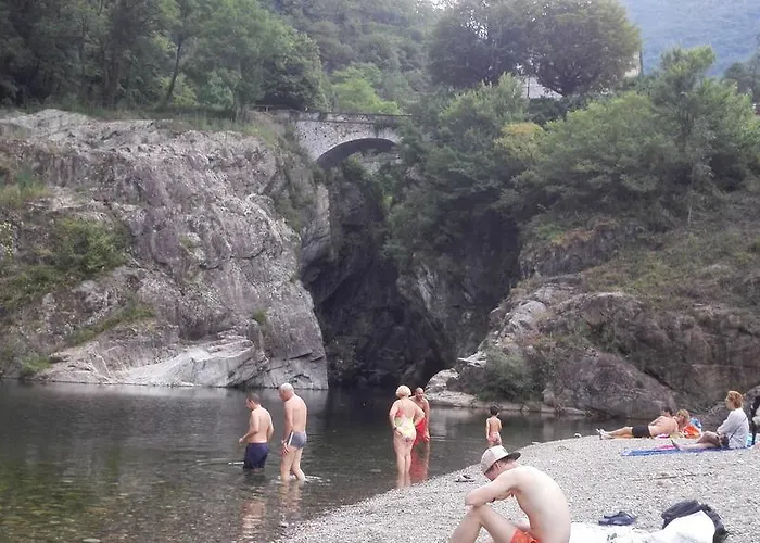 Апарт-отель Banana Каннобио