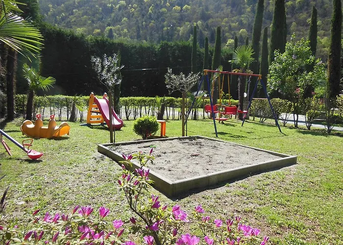 Banana Hotel apartamentowy Cannobio