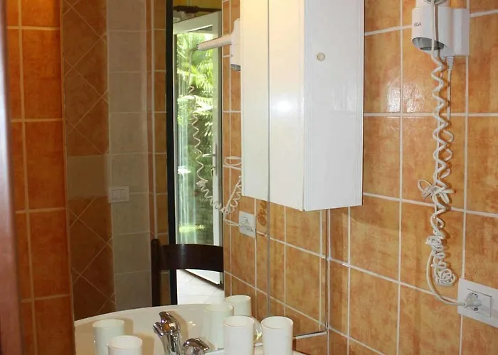 Banana 아파트호텔 카노비오